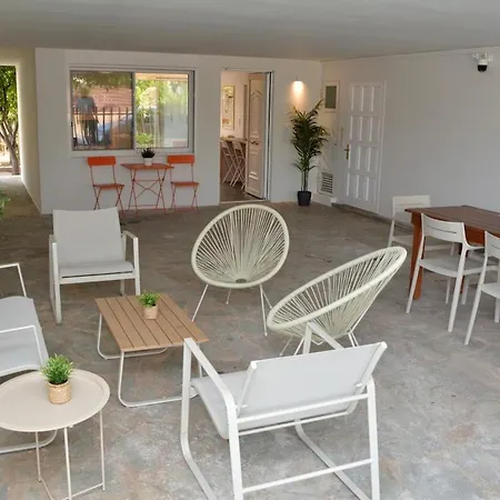 Courtyard House * Itea